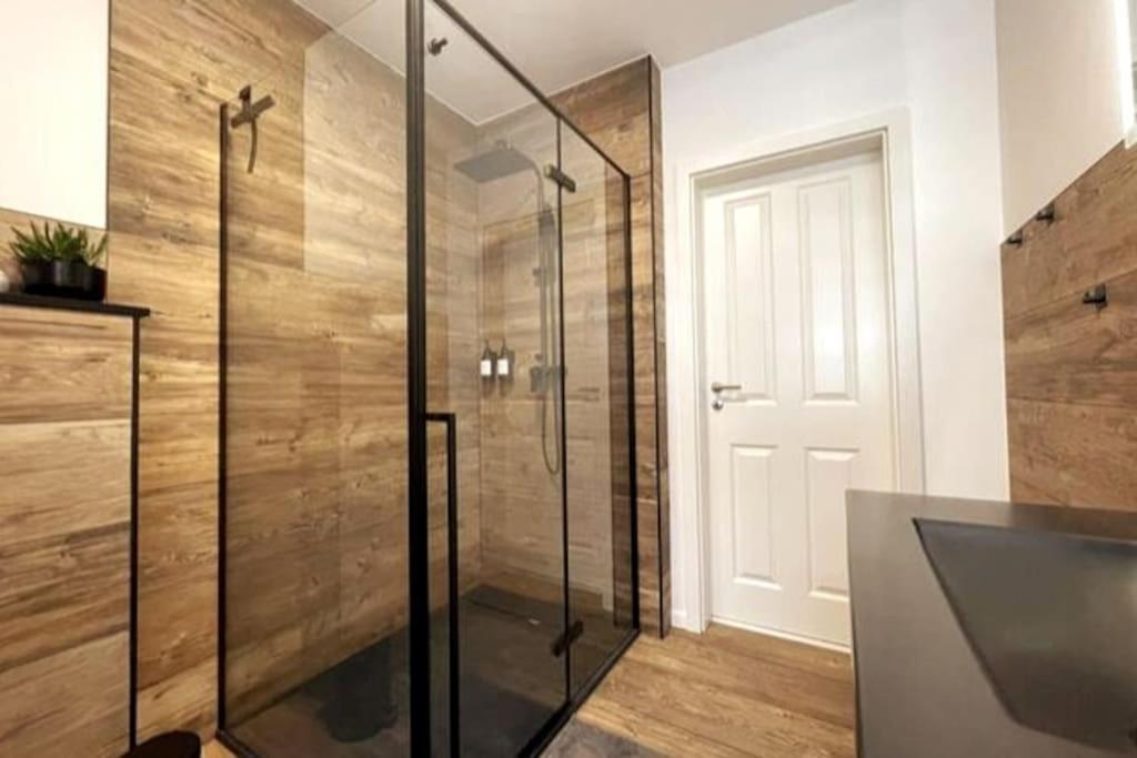 Ar Iii I 4 Pers I Modern I Schillerapartment *